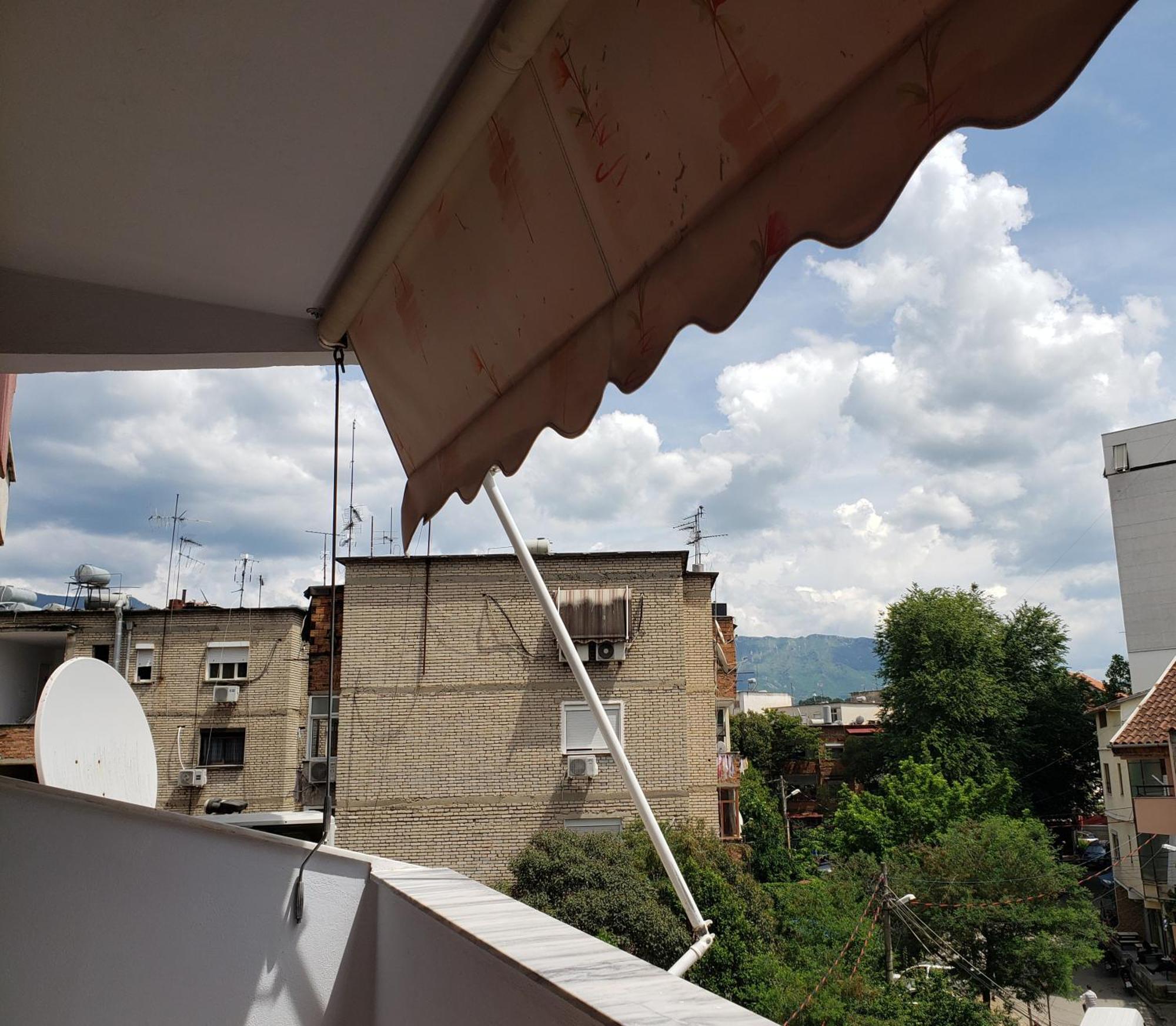 Leones Apartament Tirana Buitenkant foto