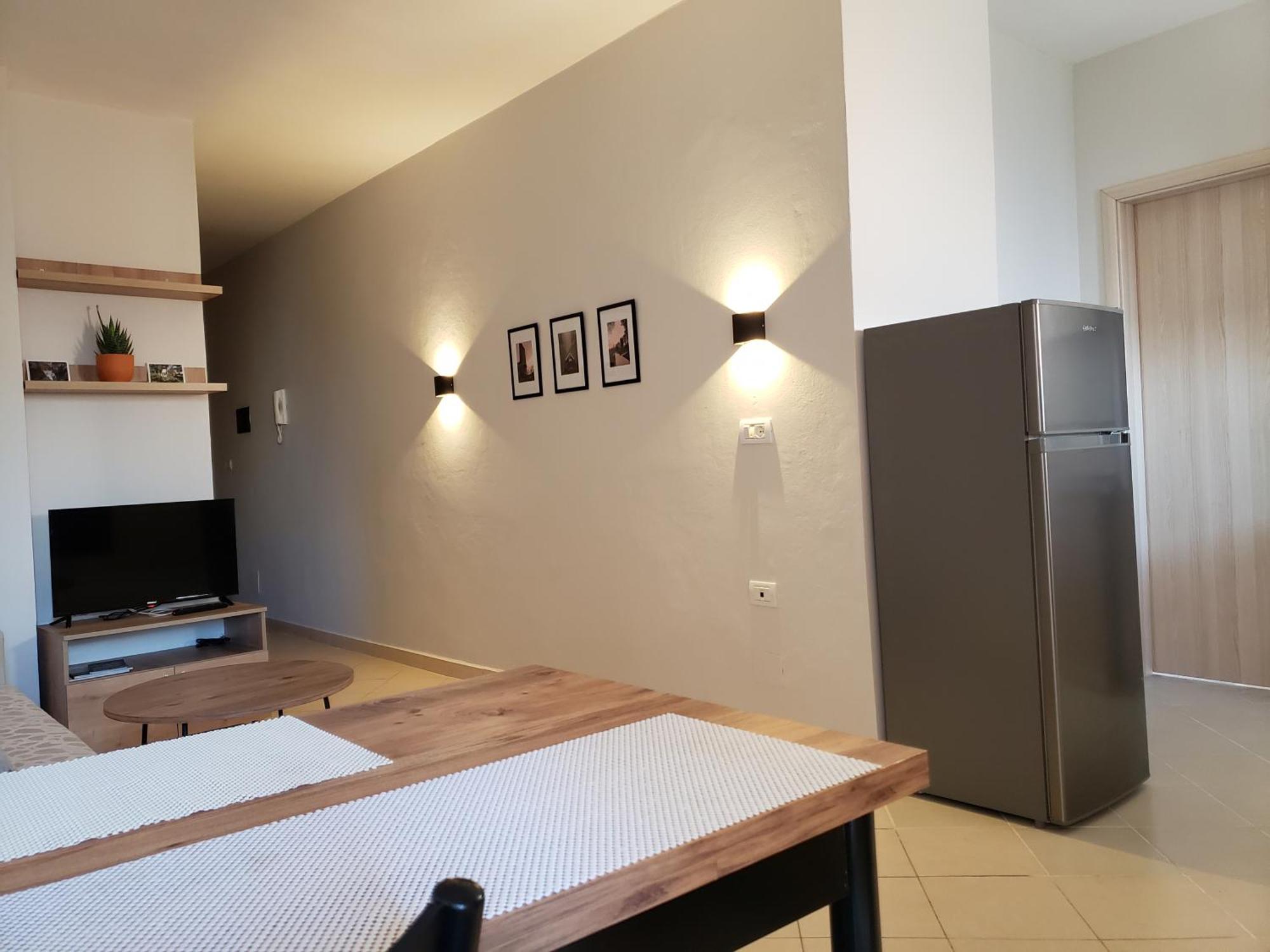 Leones Apartament Tirana Buitenkant foto